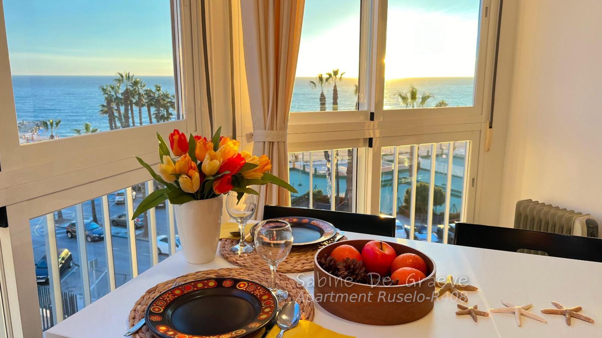 Love Nest By The Sea Wake Up With Ocean Views In Every Room Ruselo R408 Torrox Bagian luar foto