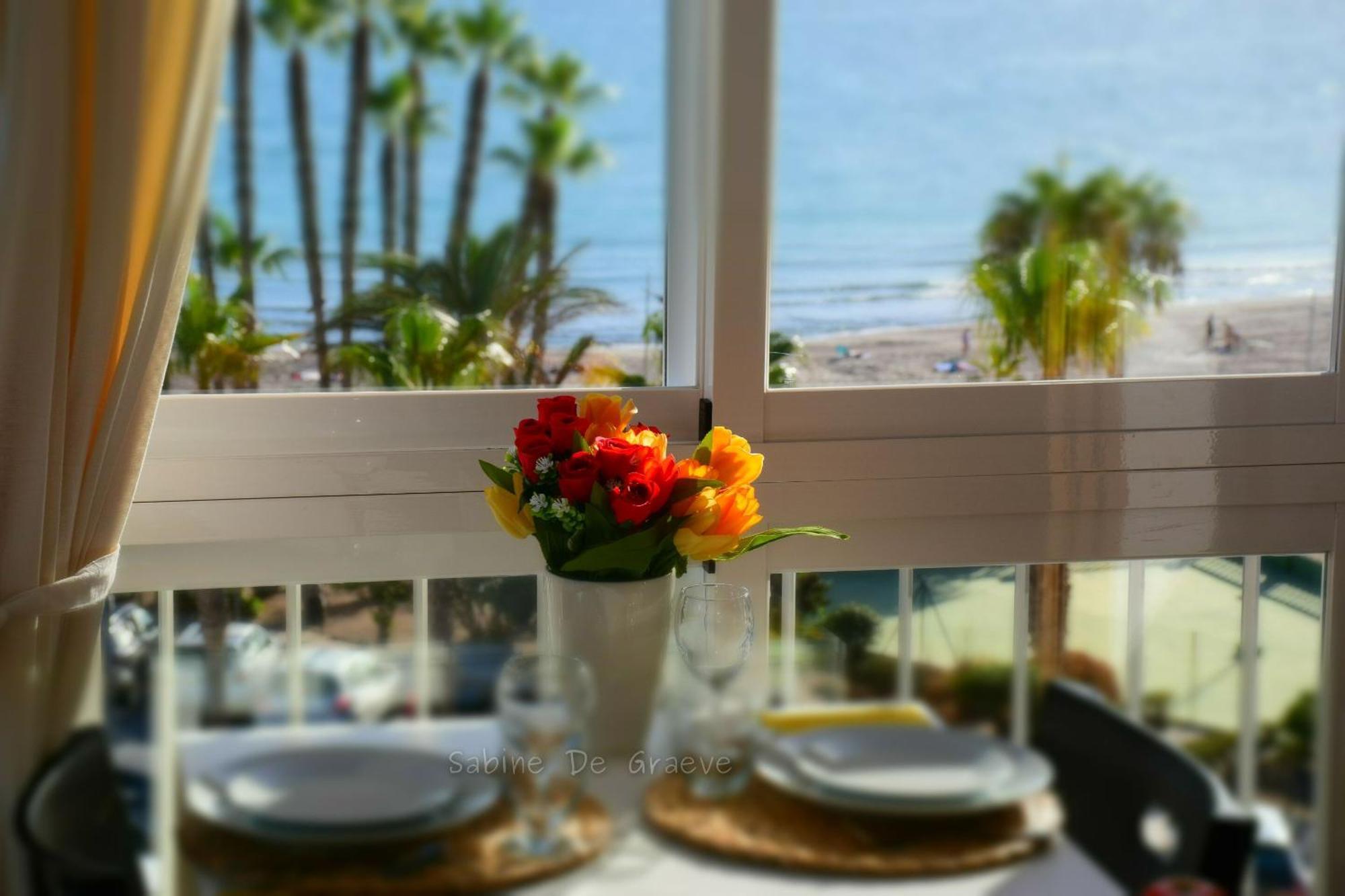 Love Nest By The Sea Wake Up With Ocean Views In Every Room Ruselo R408 Torrox Bagian luar foto